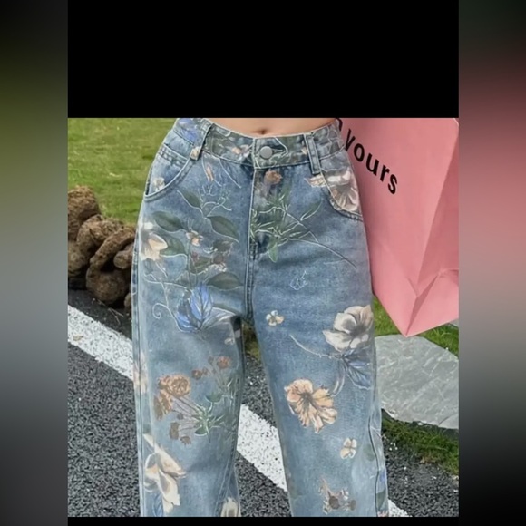 Serenity brand new Floral Blue Jeans sz S M L gorgeous - Picture 4 of 4